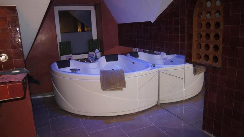לייז' Hotel Riad מראה חיצוני תמונה