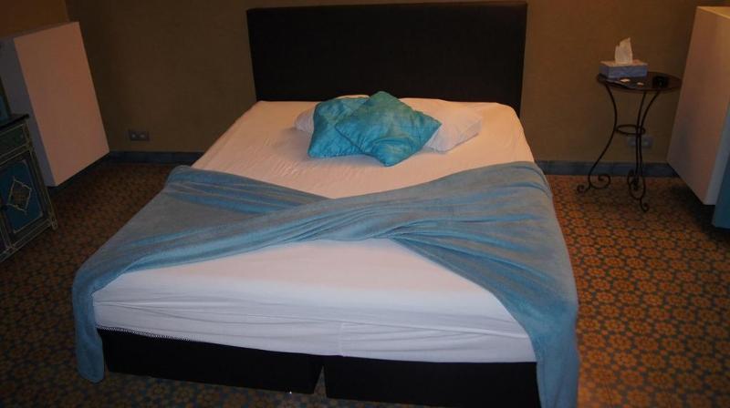 לייז' Hotel Riad מראה חיצוני תמונה